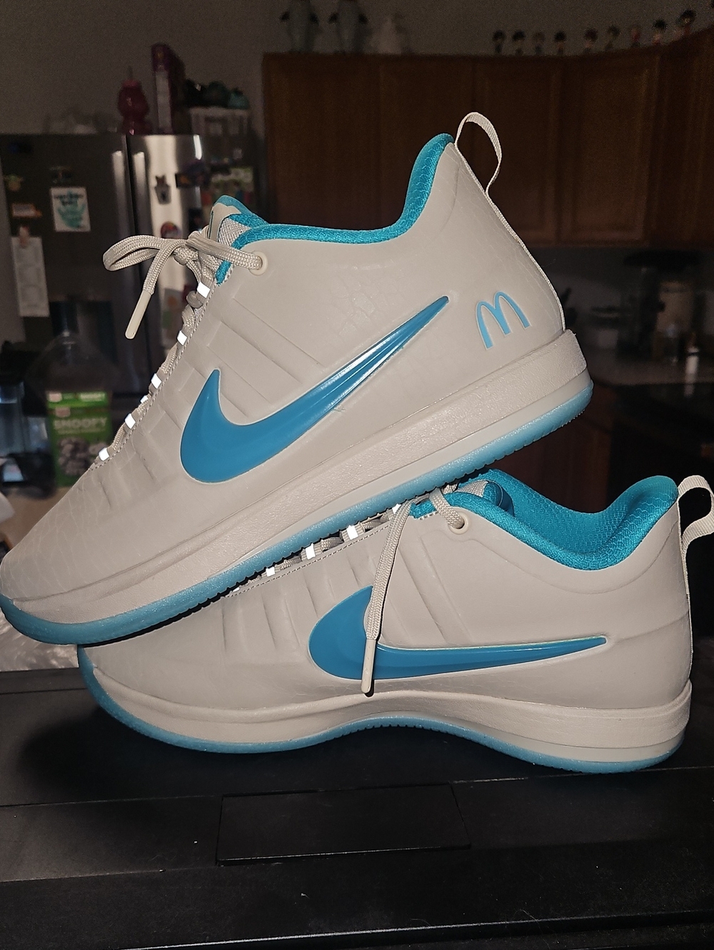 Nike Book 2 Sedona Mcdonald's Size 9.5